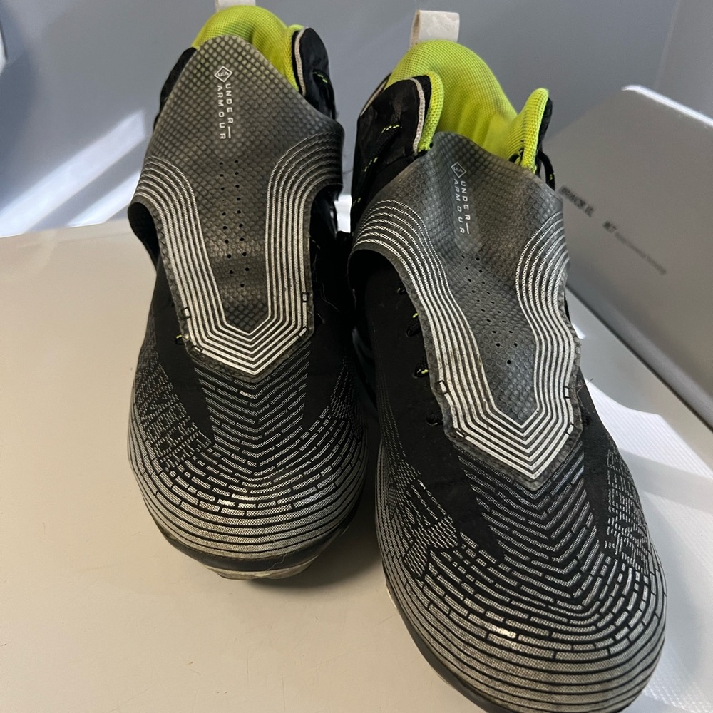 Under Armour football cleats 10.5
